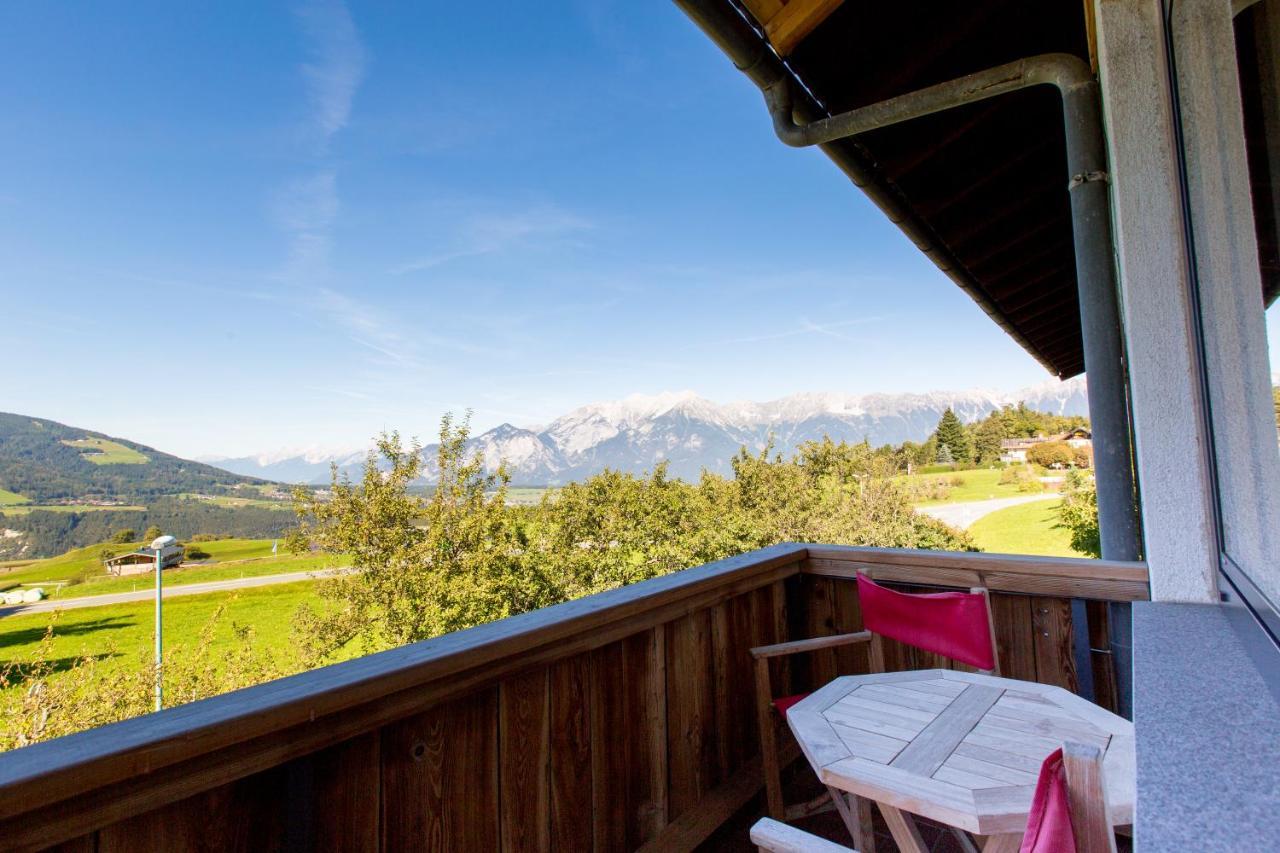 Apartment Wiesenhof - Natur & Weitblick Ueber Innsbruck - Ladestation Fuer Elektroautos Exteriör bild